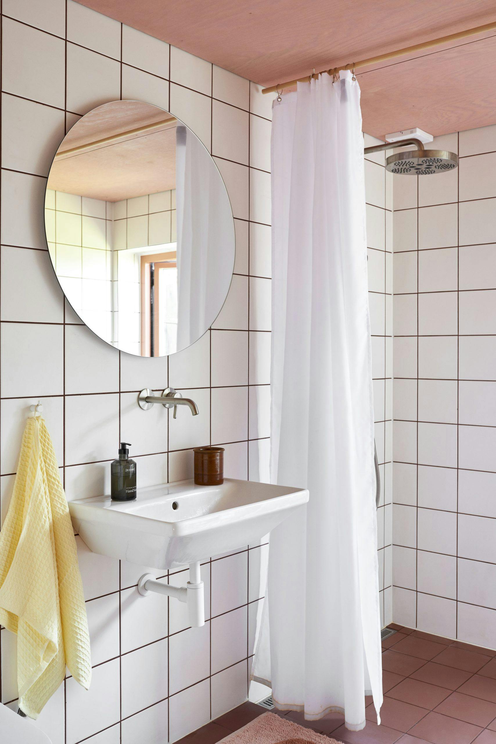 Baderom i sommerhuset Baderom i sommerhuset